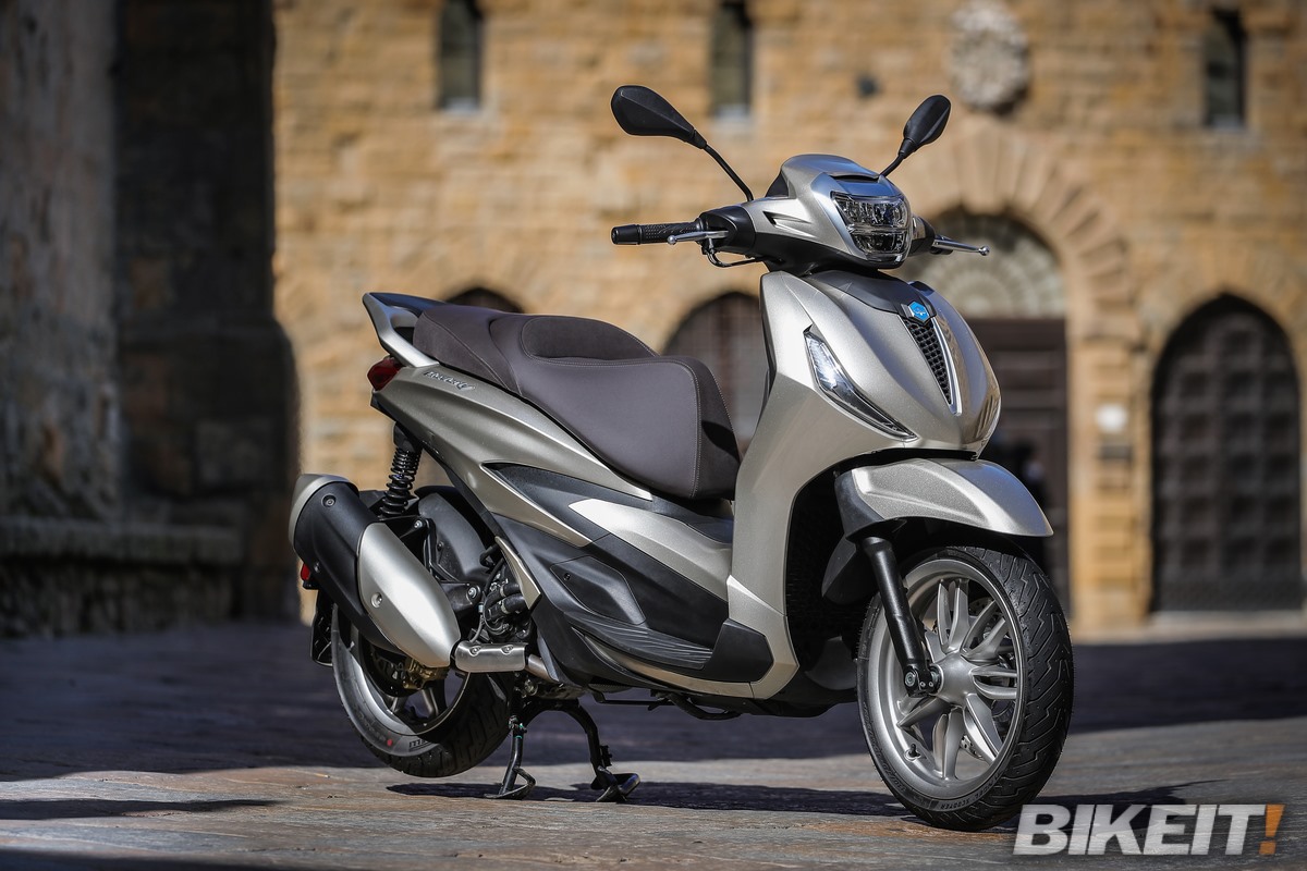 29_Piaggio_Beverly_300-web.jpg