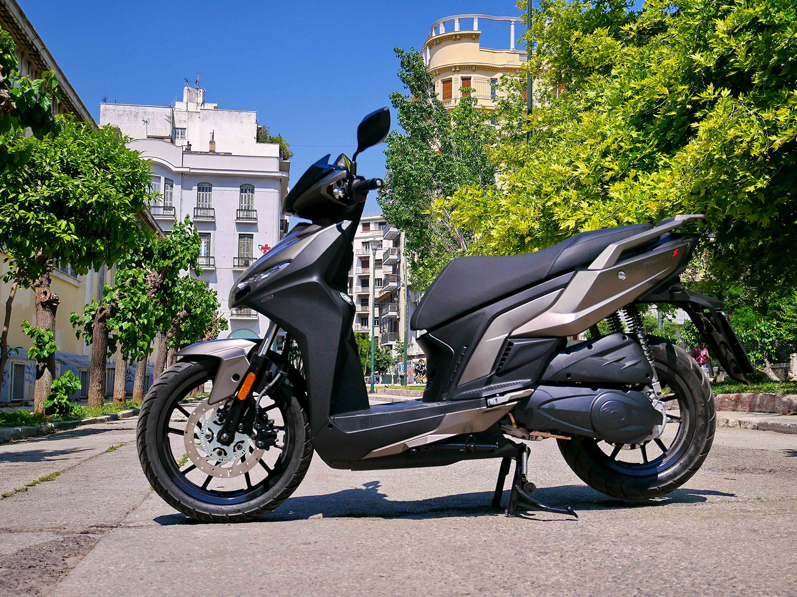 KYMCO_AGILITY_S_200_4.jpg