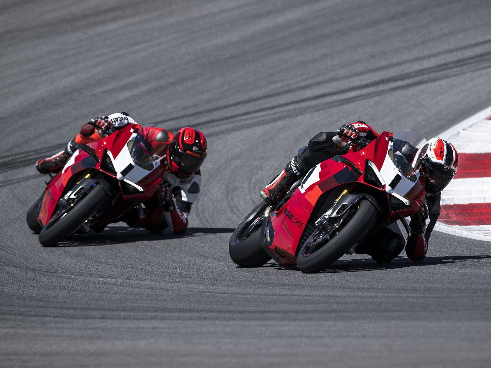 MY23_Ducati_Panigale_V4_R_4.jpg