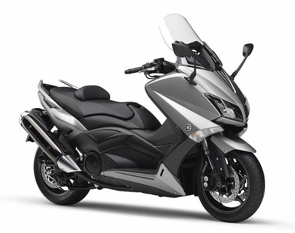 Yamaha_TMAX_2015.jpeg