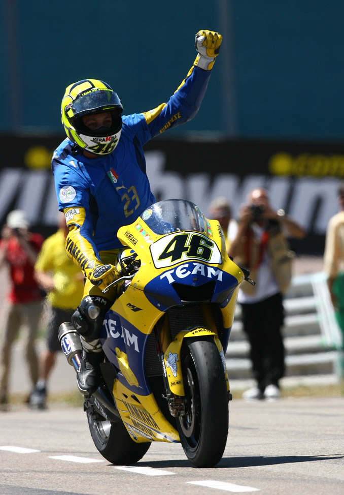 rossi_sachsenring_2006.jpg