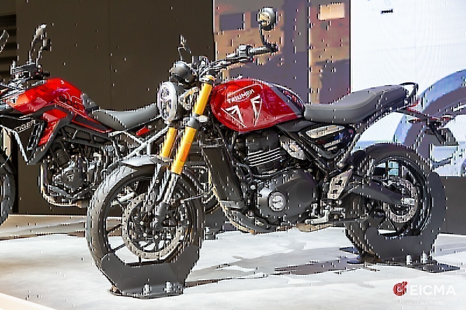 triumph speed 400 2