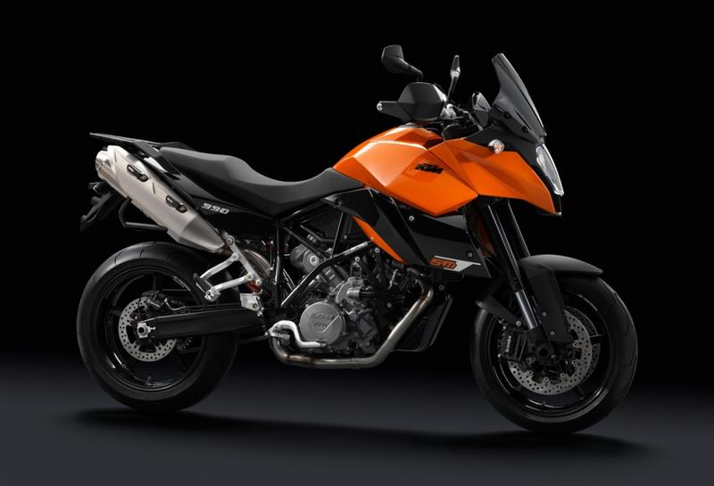 KTM 990 SMT – Μοναδική τιμή και δώρο αξεσουάρ!