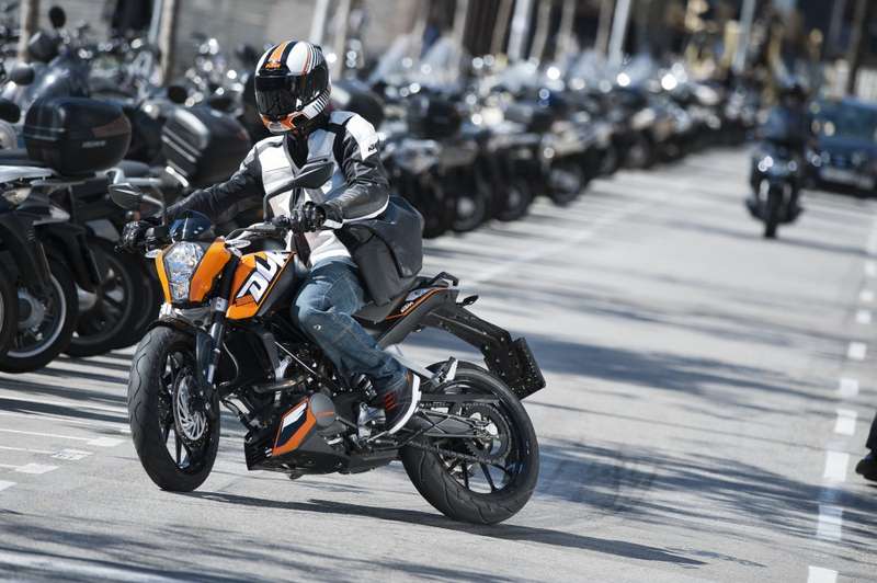 KTM Duke 200 - Ήρθε στην Ελλάδα!