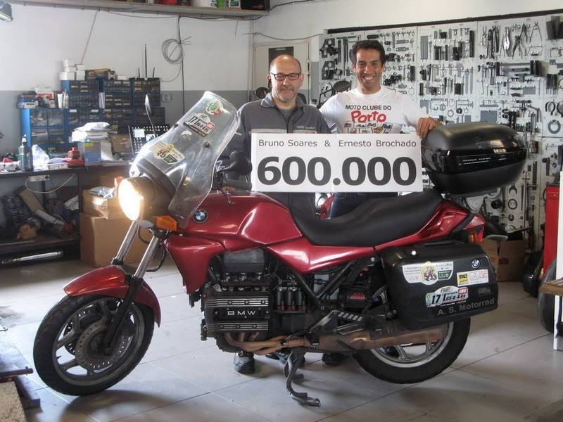 Ένα BMW K75 έφτασε τα 600.000 χλμ. και συνεχίζει ακμαίο!