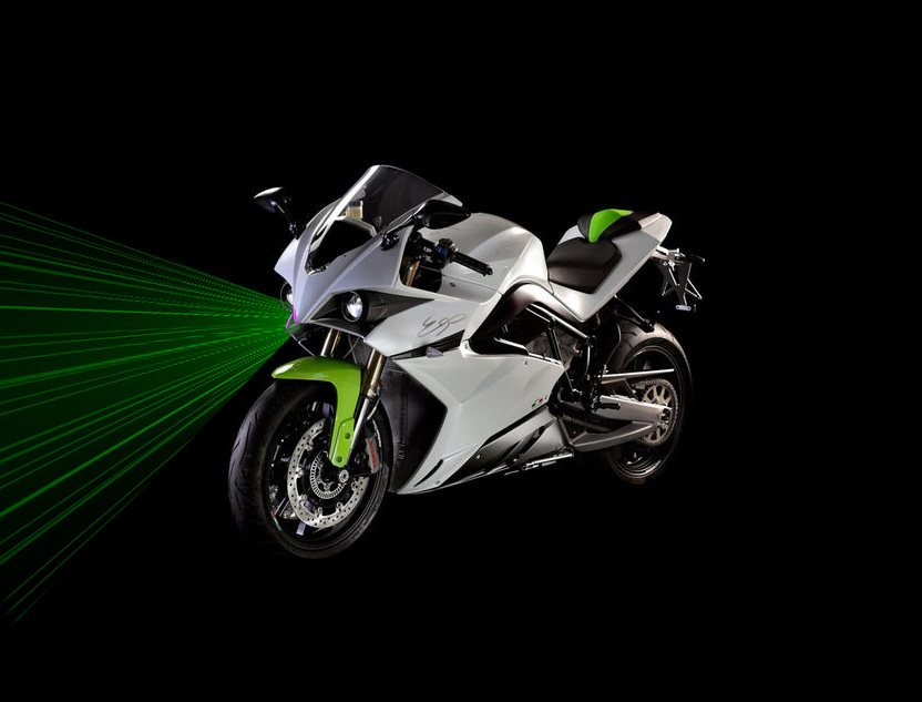 Energica – Ετοιμάζει σύστημα για ασφαλή αλλαγή λωρίδων