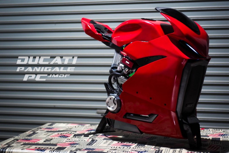 Ducati Panigale PC