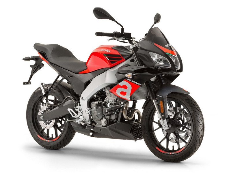 Aprilia Tuono 125 2017 – Παρουσιάστηκε στην Intermot