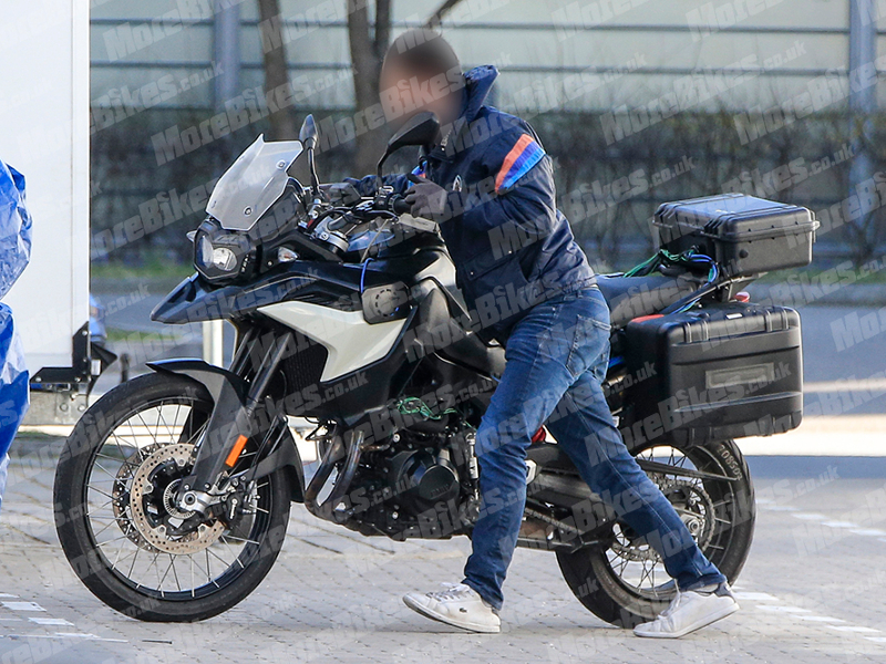 BMW F900GS 2018 – Σχεδόν έτοιμο!