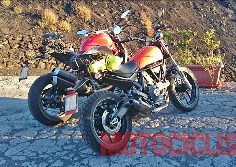 Ducati Scrambler 400 spy pic