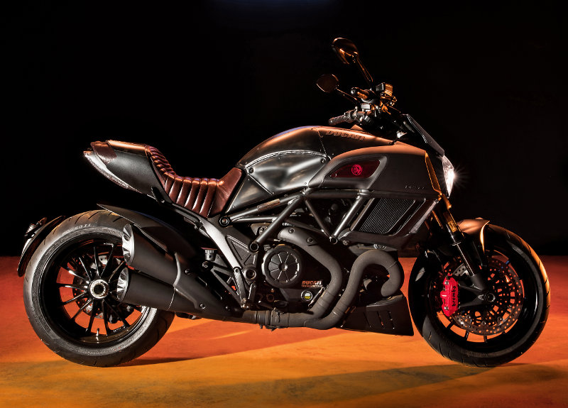 Ducati Diavel Diesel - The number of the industrial beast