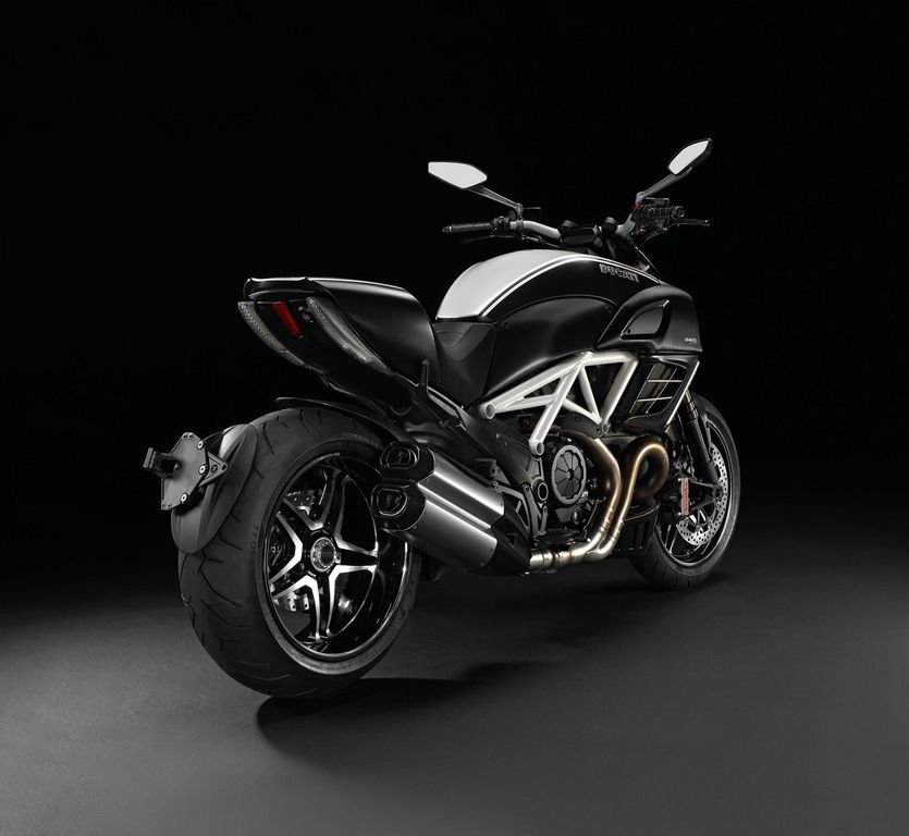 Ducati Diavel AMG