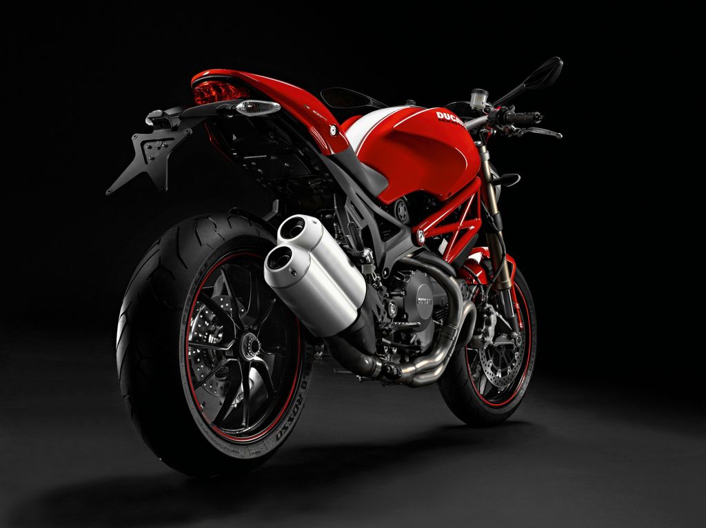 Ducati Monster 1100 EVO