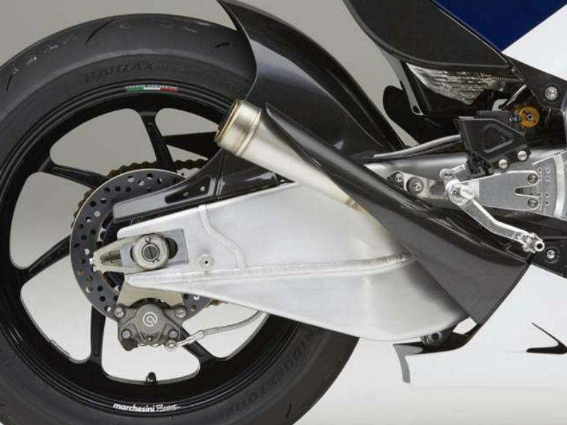 honda v4 exhaust 5