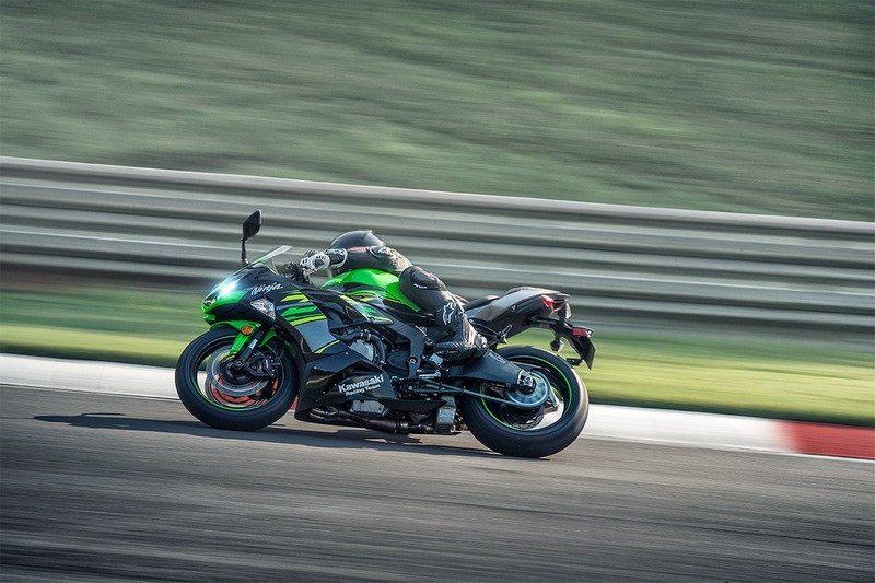 Νέα Kawasaki Ninja ZX-6R - Ο μαγικός αριθμός 636 επιστρέφει