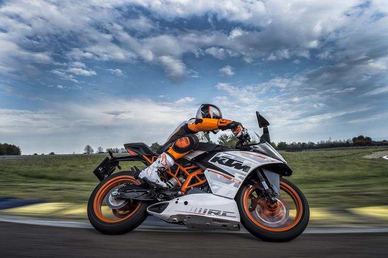 Fanmoto – KTM RC 390