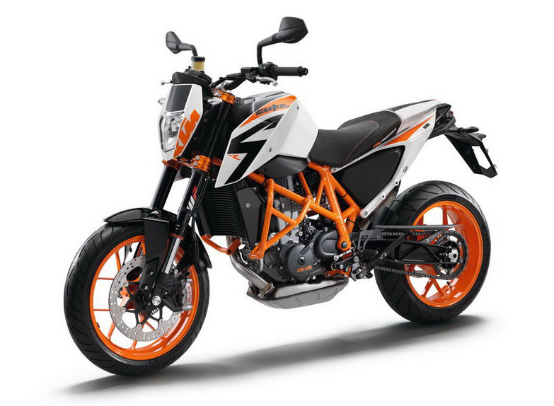 KTM 690 Duke &amp; Duke R 2016