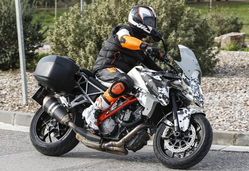 KTM SMT 1290 – 2015! Κατασκοπευτικές φωτογραφίες!