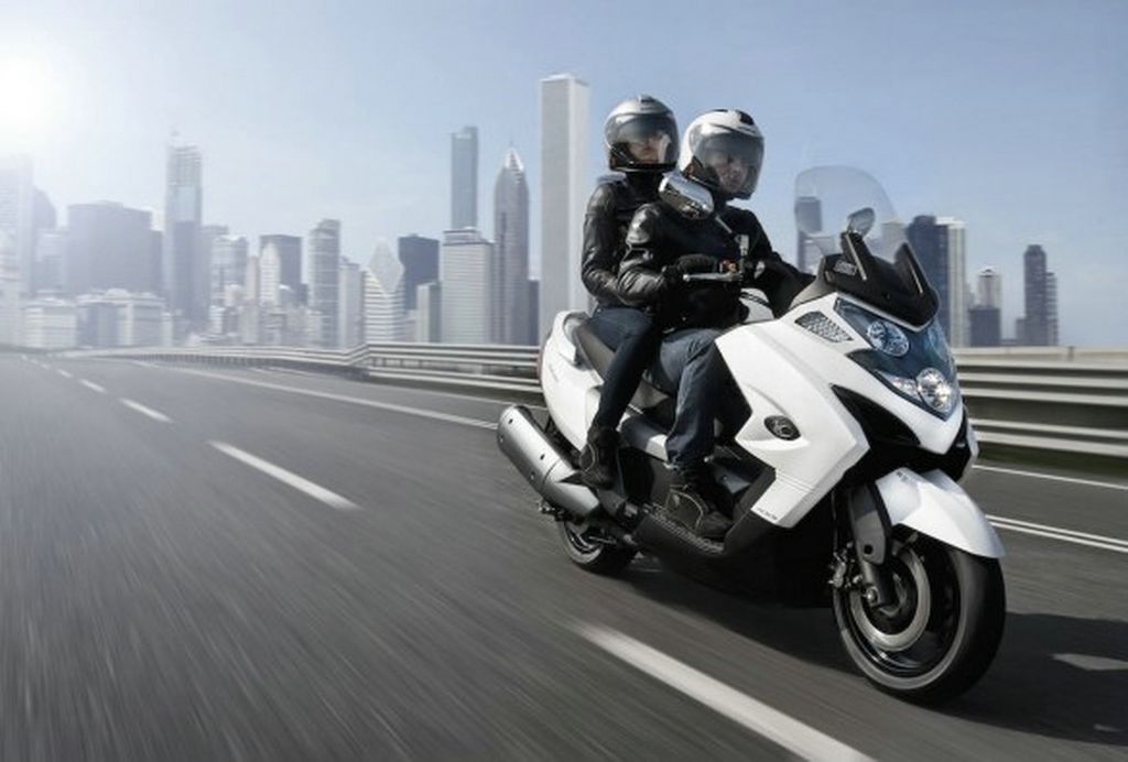 Kymco MyRoad 700 2012