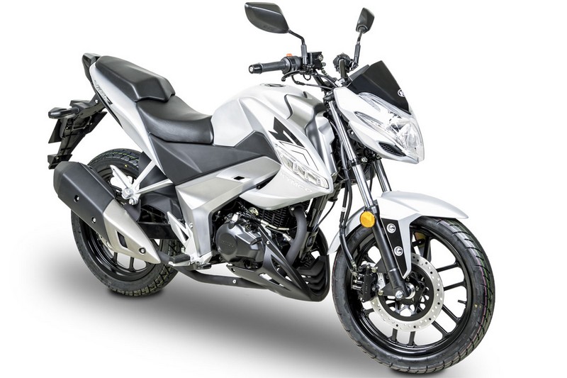 KYMCO: Kymco Visar 125 &amp; X.Town 125 Black Kaki 2017