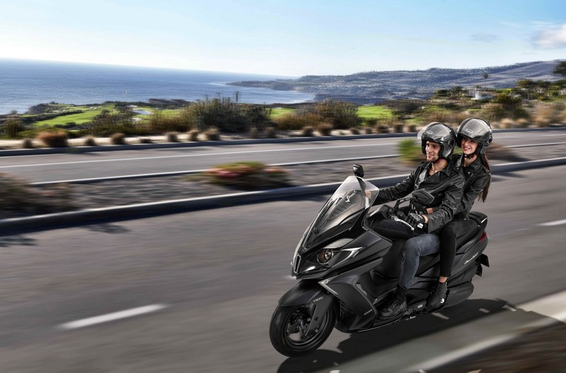 KYMCO Downtown 350i ABS: Το μόνο που του λείπει, είσαι εσύ!