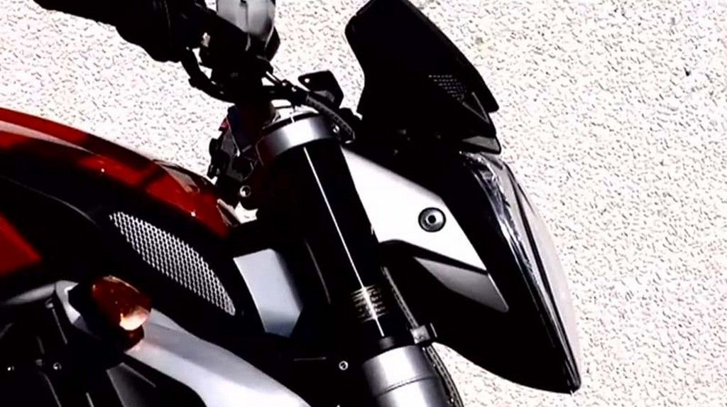 MV Agusta Brutale 675 – Trepistoni