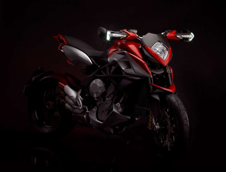 MV Agusta Rivale 800 2013