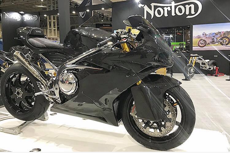 Norton Superlight - Δεύτερο χτύπημα στα χνάρια του V4 RR