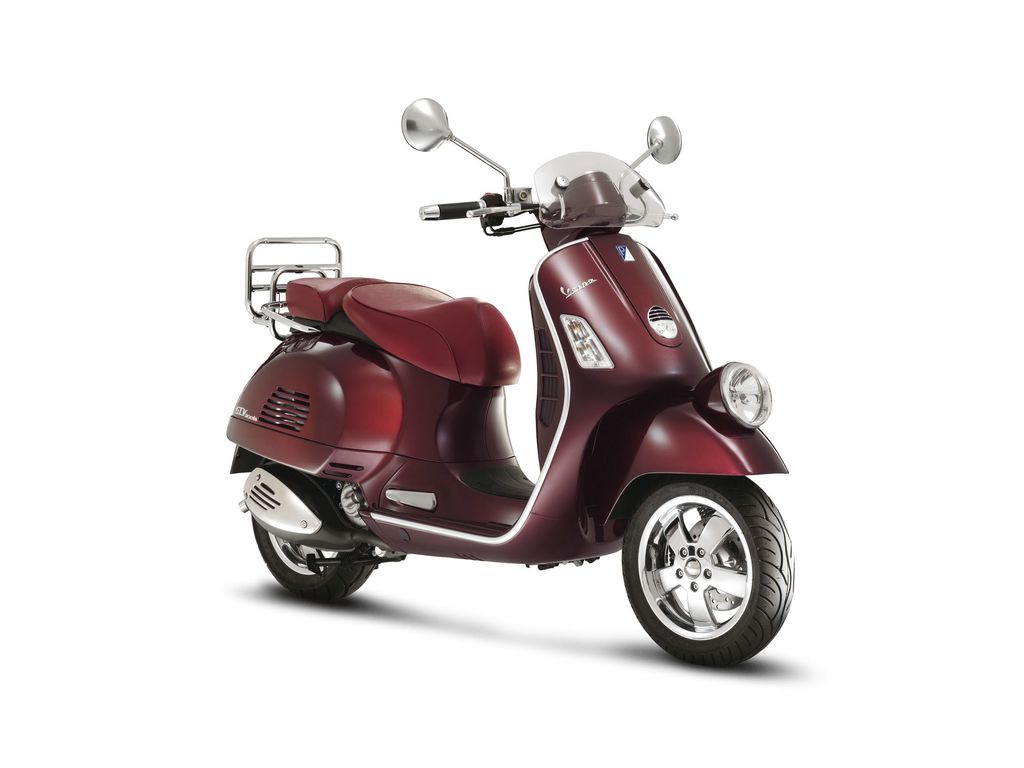 Vespa - &quot;VIE DELLA MODA&quot; Special Edition