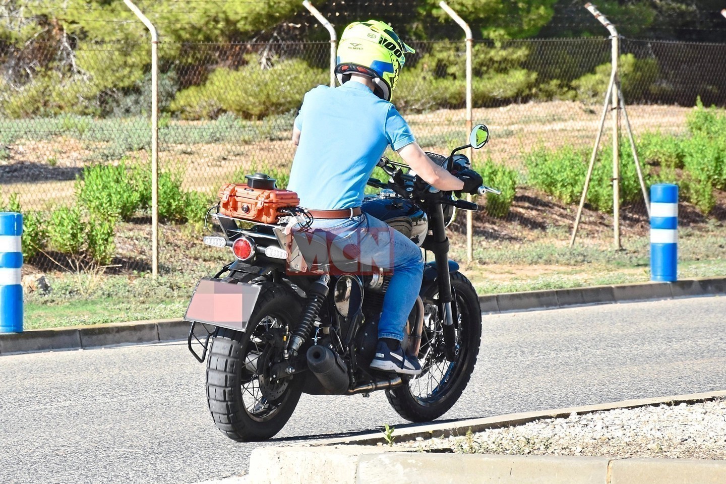 royal enfield scrambler spy shots 8