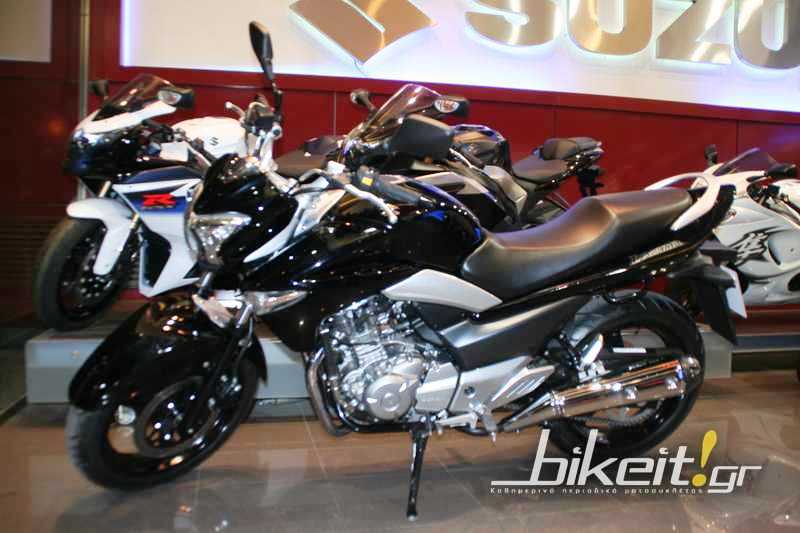 Suzuki Inazuma 250 2012