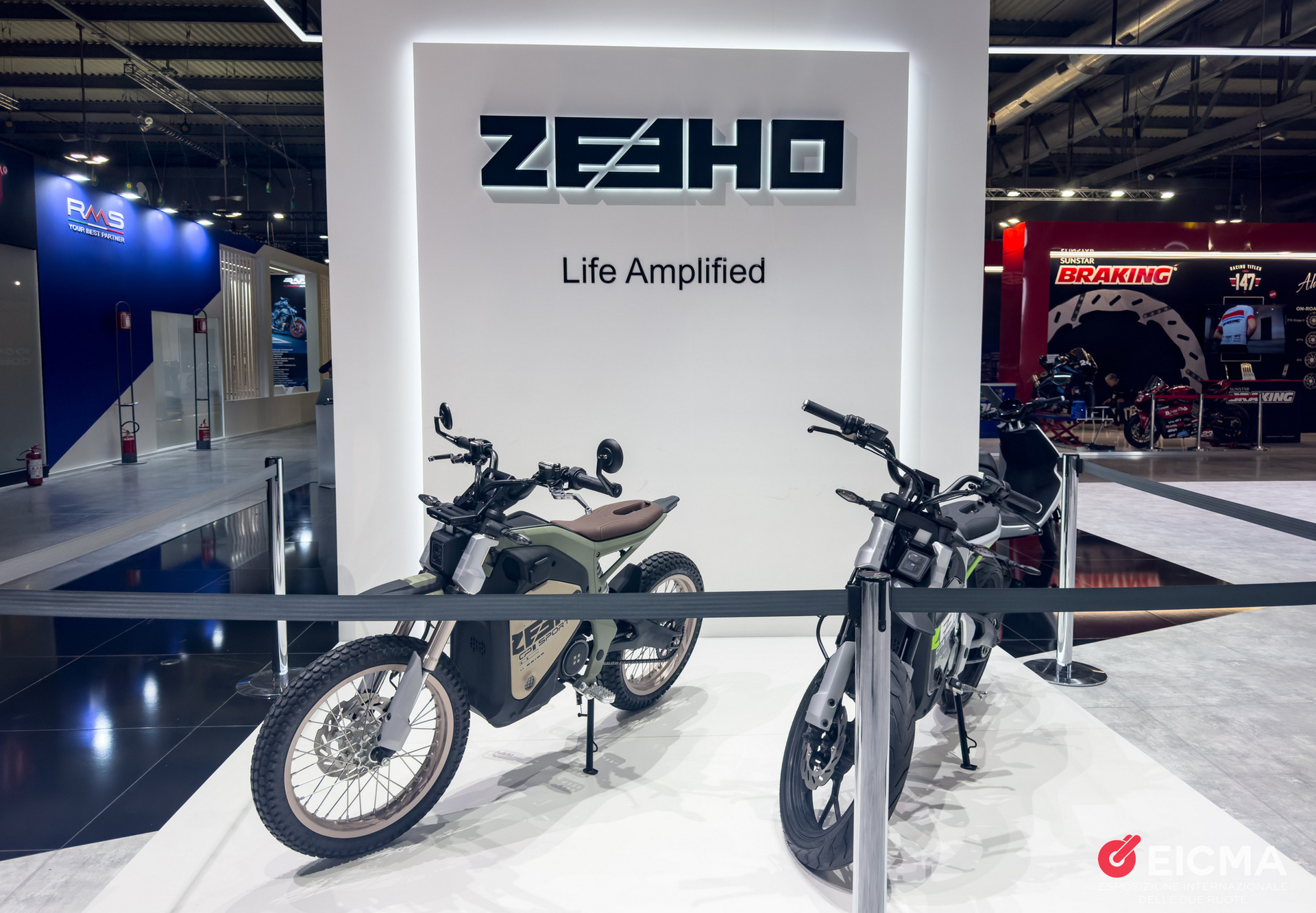 eicma23 zeeho city 1