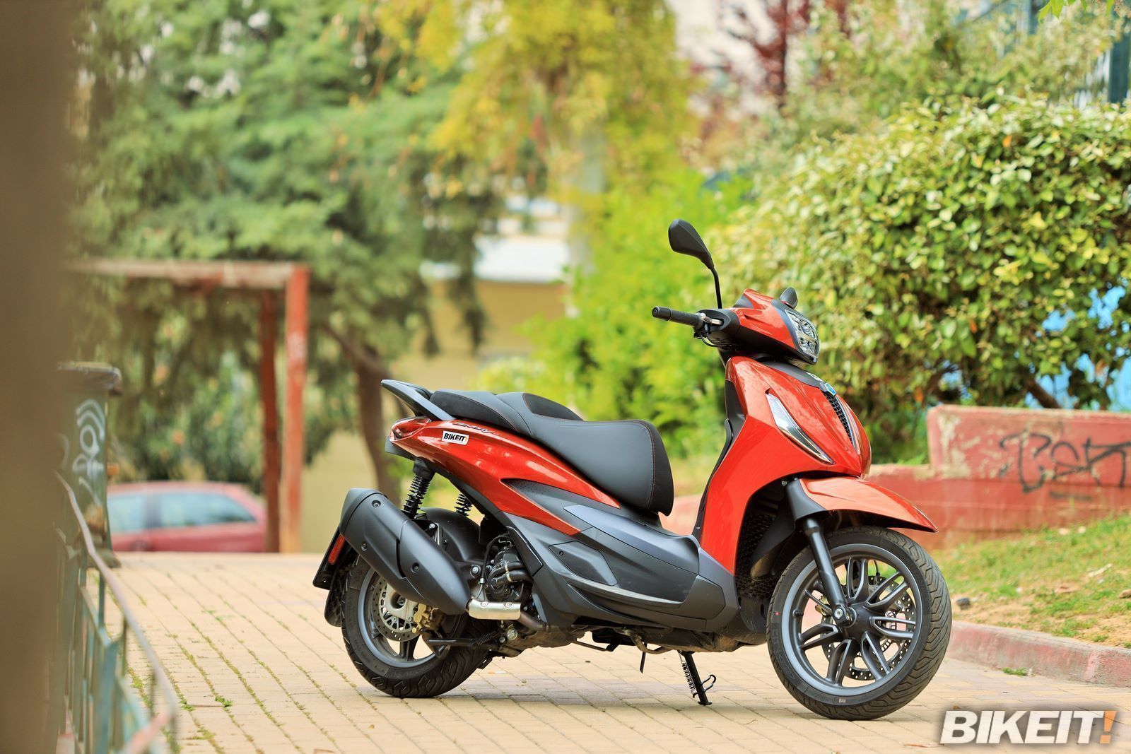 piaggio beverly 300