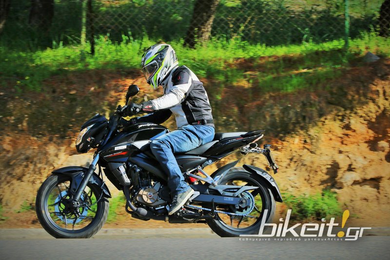 Test - Bajaj Pulsar NS 200