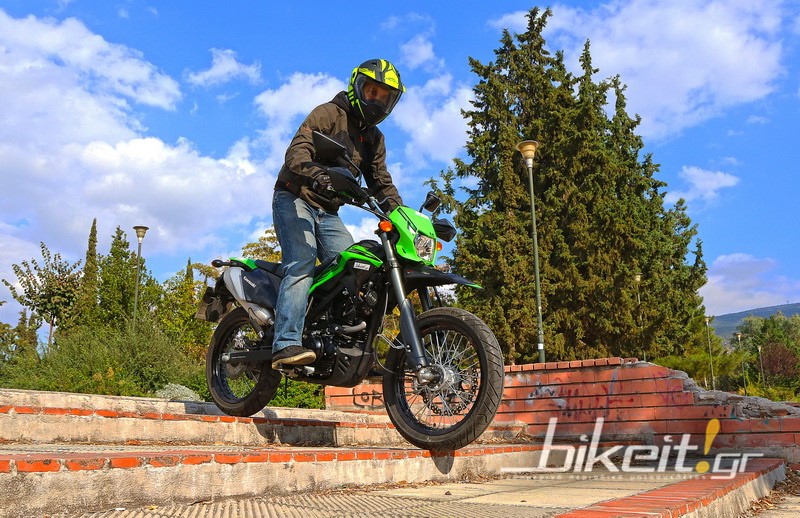 Test - Kawasaki D-Tracker 150