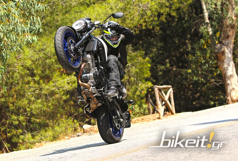 Test - Suzuki SV 650 ABS 2016