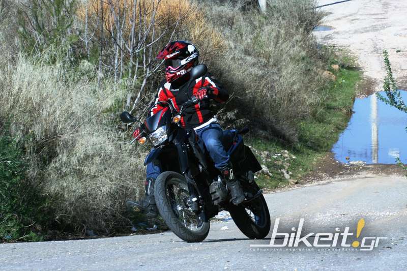 Test - Suzuki DR 125 SM