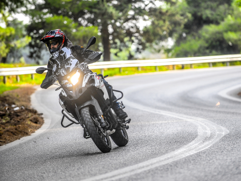 TEST - Benelli TRK 502 X 2018