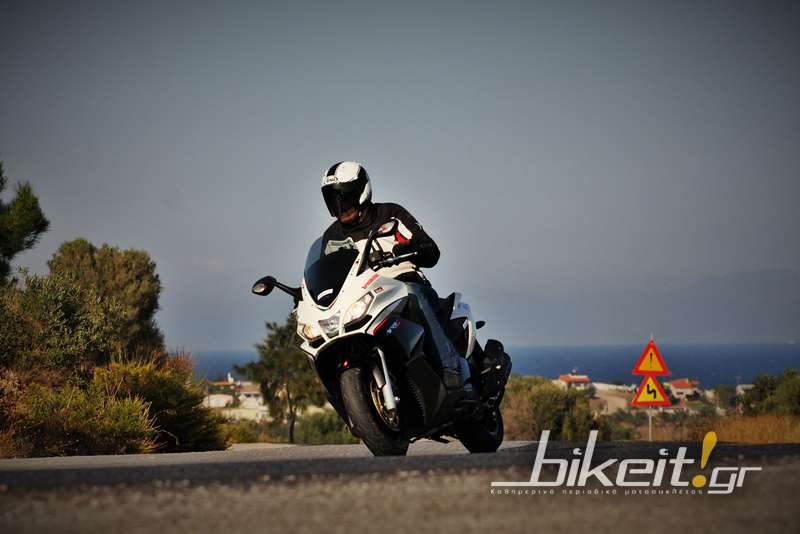 Test - Aprilia SRV 850 ABS 2013