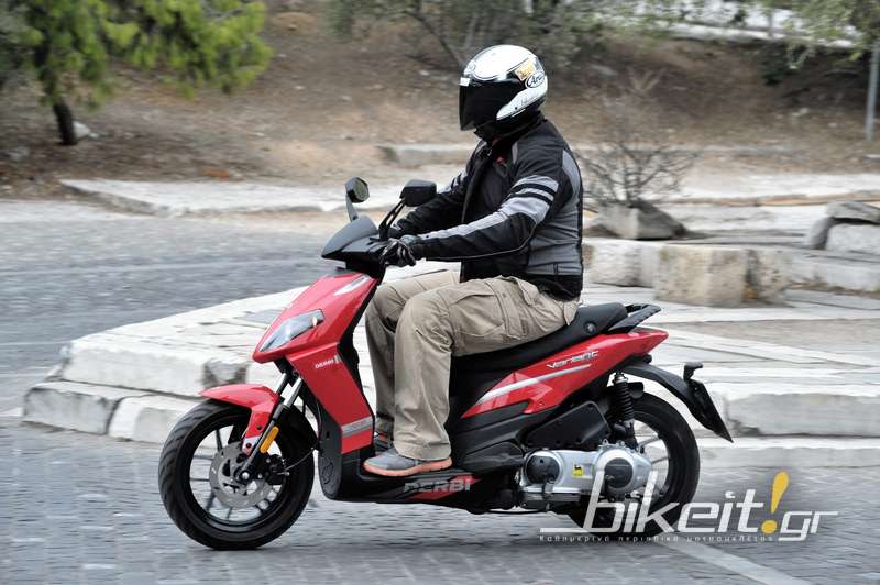 Test - Derbi Variant 125 4T