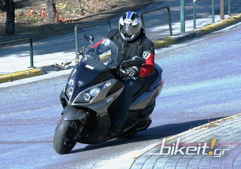 Test – Kymco Downtown 300i ABS - 2011