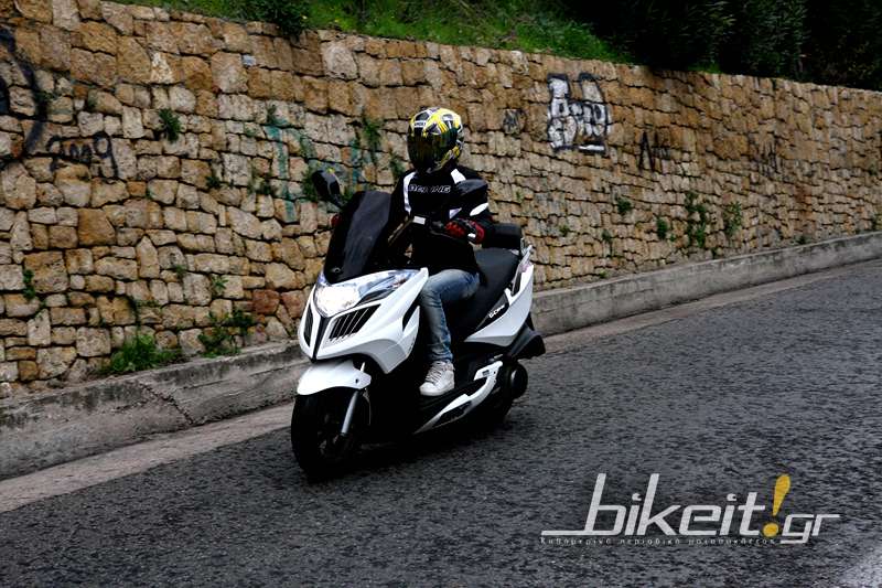 Test - Kymco G-Dink 300i