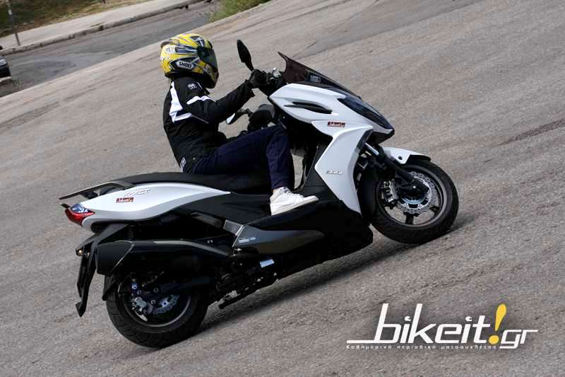 Test - Kymco K-XCT 300i 2013