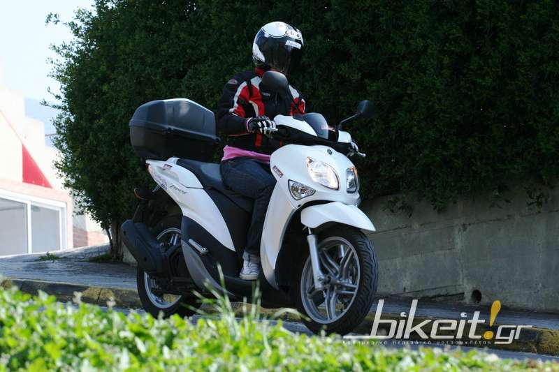 Test – Yamaha Xenter 150 2012