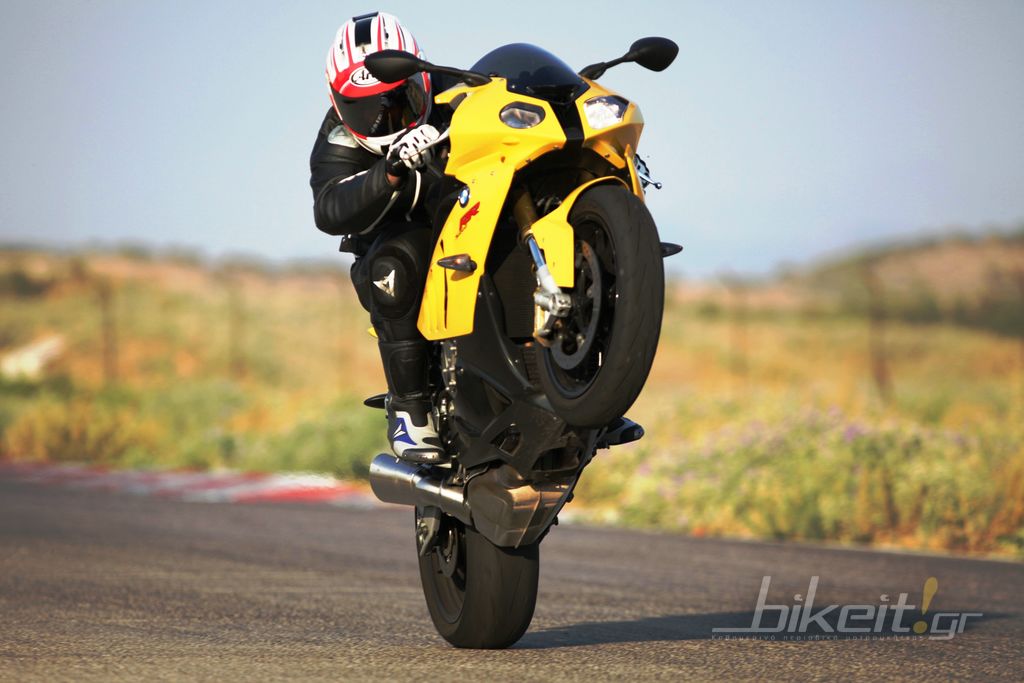 Test - BMW S1000RR 2011