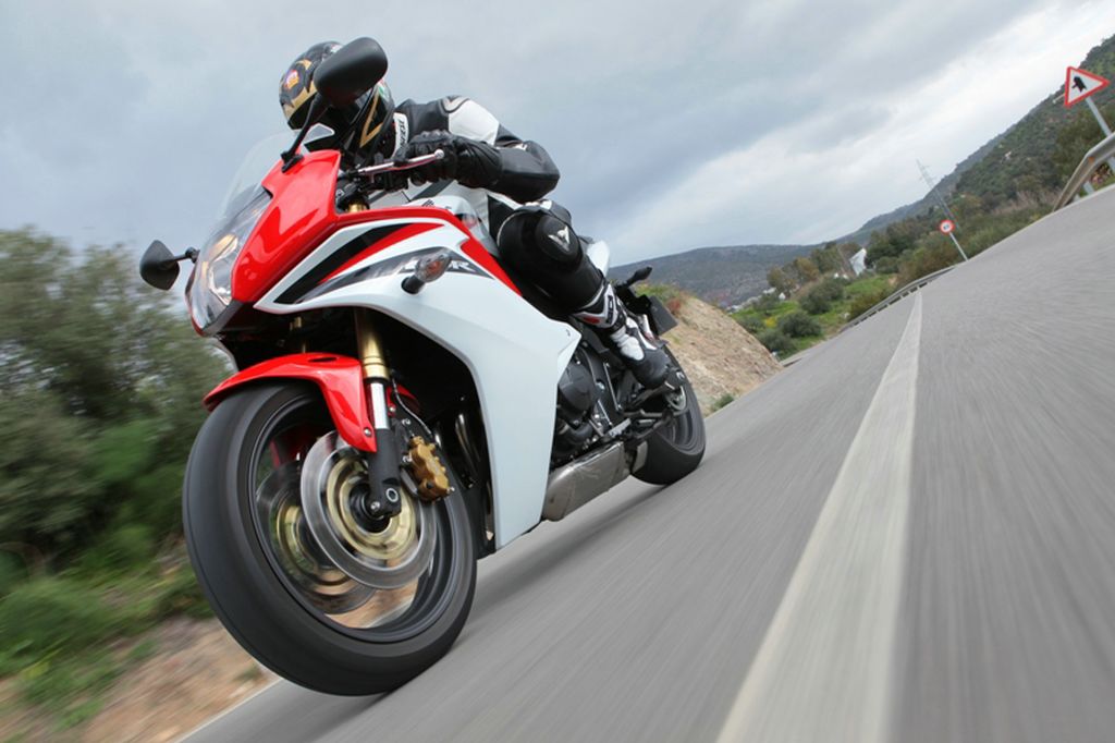 Honda CBR 600 F 2011 - Αποστολή στην Ισπανία