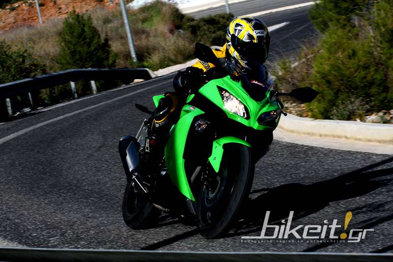 Test - Kawasaki ZX-300R Ninja ABS 2013