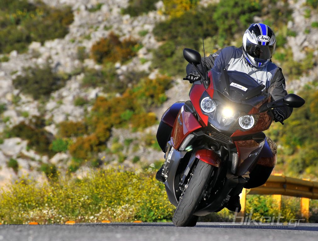 Test BMW K 1600 GT 2011