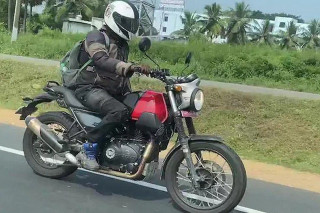 Royal Enfield Scram 411 - Spy pic από τις δοκιμές της