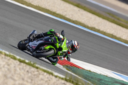 Test – Kawasaki ZX-10R 2021 – Αποστολή στην πίστα Assen TT Circuit